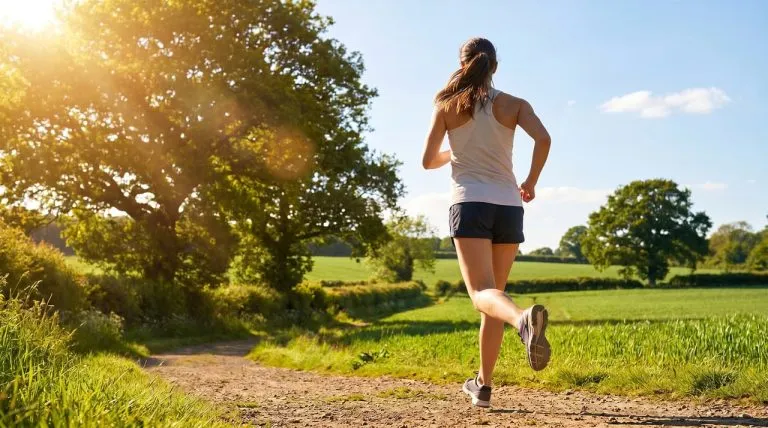 Après un Hyrox ou une course longue : comment organiser sa récupération